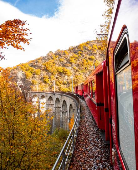 Petit Train automne 3 @ Itinera Magica - Matheysine Tourisme.jpg