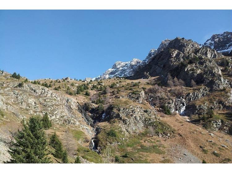 Photo 1 La Chalp valley