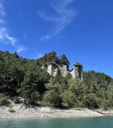 Sentier Pédestre thématique des ruines géologiques du Vieux Pellafol