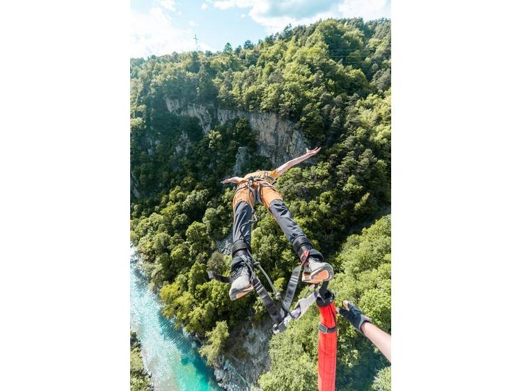 Photo 6 Saut à l'élastique au Pont de Ponsonnas - Vertige Aventures