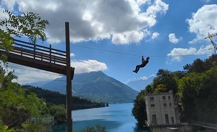 Tyrolienne du Canyon du Sautet