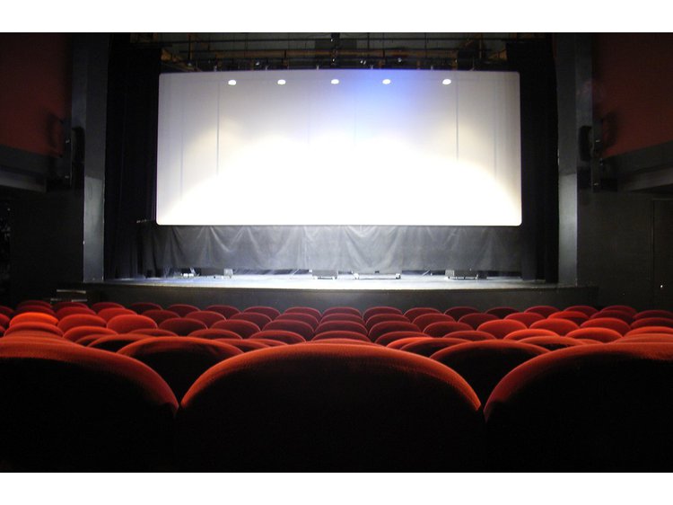 Photo 3 La Mure Cinéma Théâtre