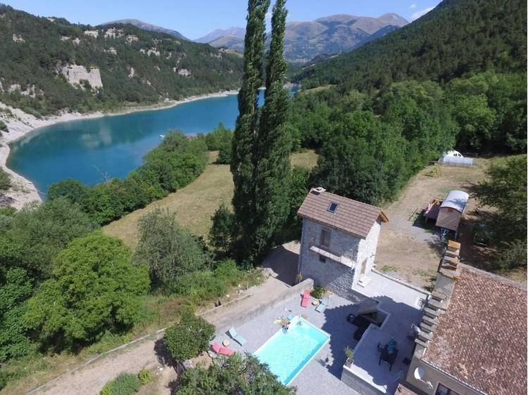 Photo 1 Le Mas du Lac - Chalet "Les Marmottes" (Gîte confort 4 people)