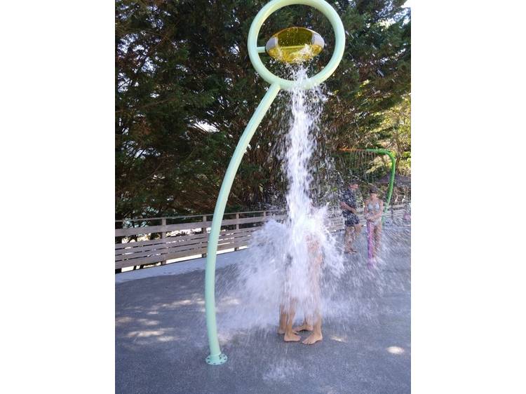 Photo 2 Espace aqualudique - Lac du Sautet