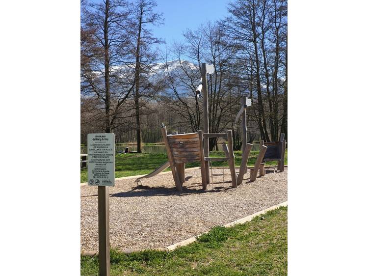 Photo 1 Aire de jeux de l'étang du Crey