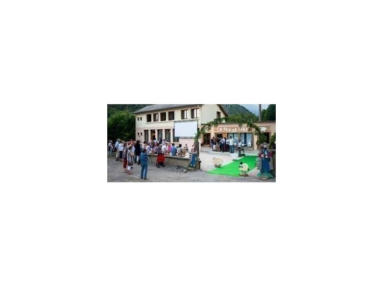 Photo 1 Bibliothéque "La soif de lire"