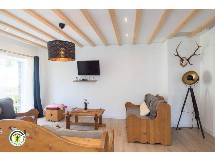 Photo 2 Maison chaleureuse entre lacs et montagne. 4-6 pers- La Motte St Martin-