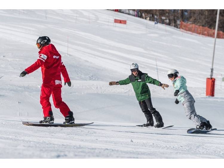 Photo 2 Cours de ski alpin avec l'ESF à l' Alpe du Grand Serre