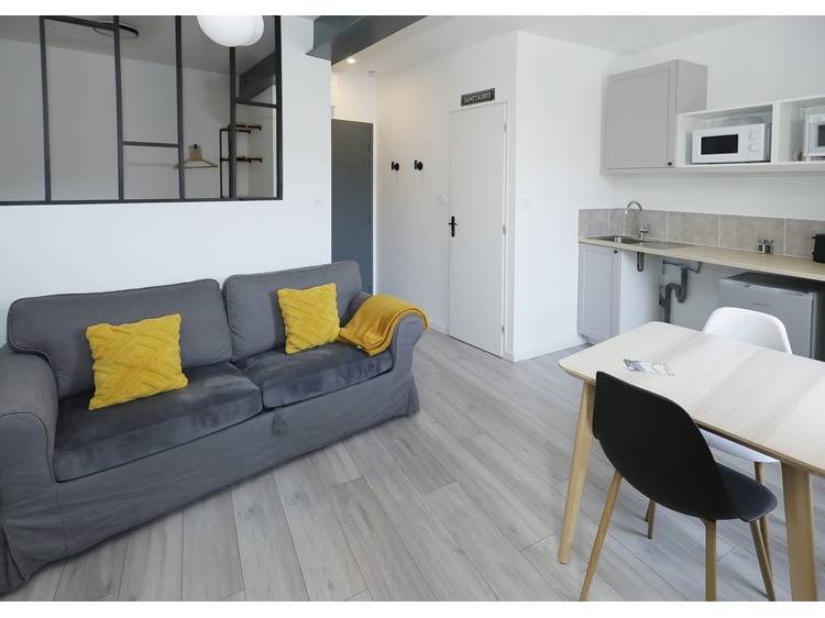 Photo 7 Breuil Station - Quai 2 - 2 adultes et 1 enfant