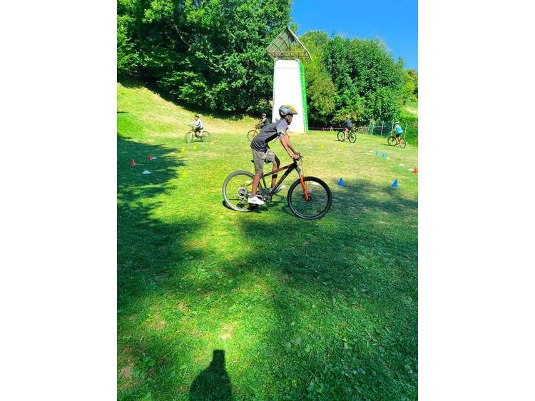 Photo 1 MISSION VÉLO