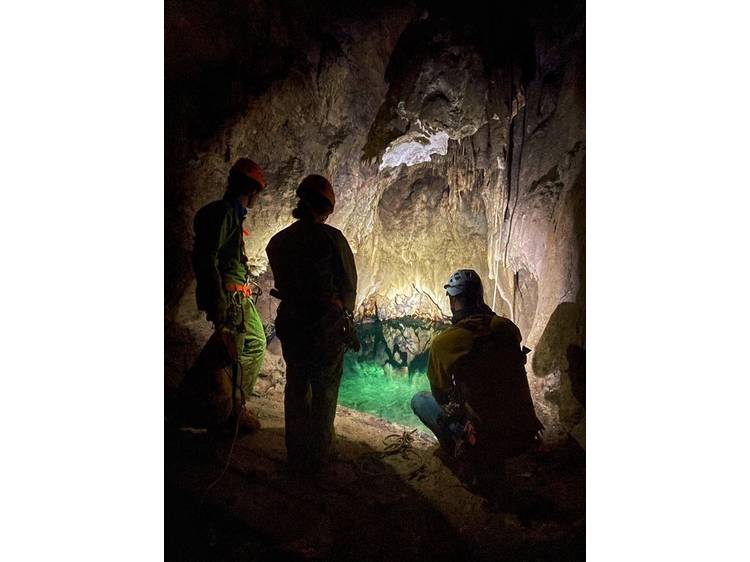 Photo 3 Spéléologie sportive - Grotte de la Fountarasse avec Ecrins Spéléo Canyon