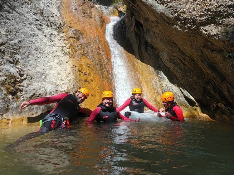 Photo 1 Canyoning découverte - Ecrins Spéléo Canyon