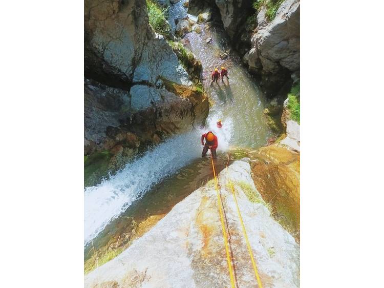 Photo 5 Canyoning sportif - Canyon de Val d'Estrèche avec Écrins Spéléo Canyon