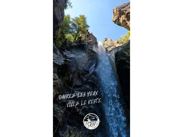 Photo 2 Canyoning sportif - Canyon de Val d'Estrèche avec Écrins Spéléo Canyon