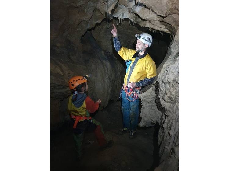 Photo 1 Spéléologie découverte  - Grotte de la Résurrection avec Ecrins Spéléo Canyon