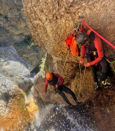Canyoning découverte - Canyon du Rif Lauzon avec Ecrins Spéléo Canyon