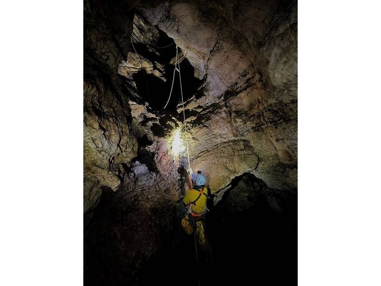 Photo 27 Spéléologie pour tous niveaux avec Écrins Spéléo Canyon