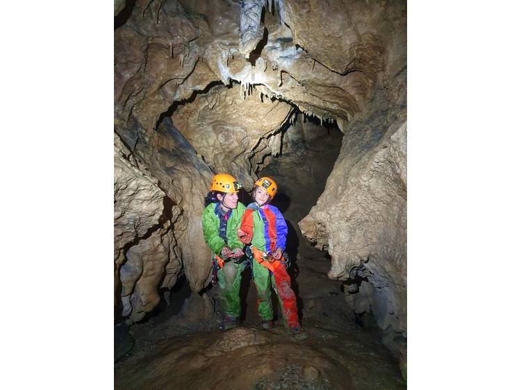 Photo 1 Spéléologie pour tous niveaux avec Écrins Spéléo Canyon