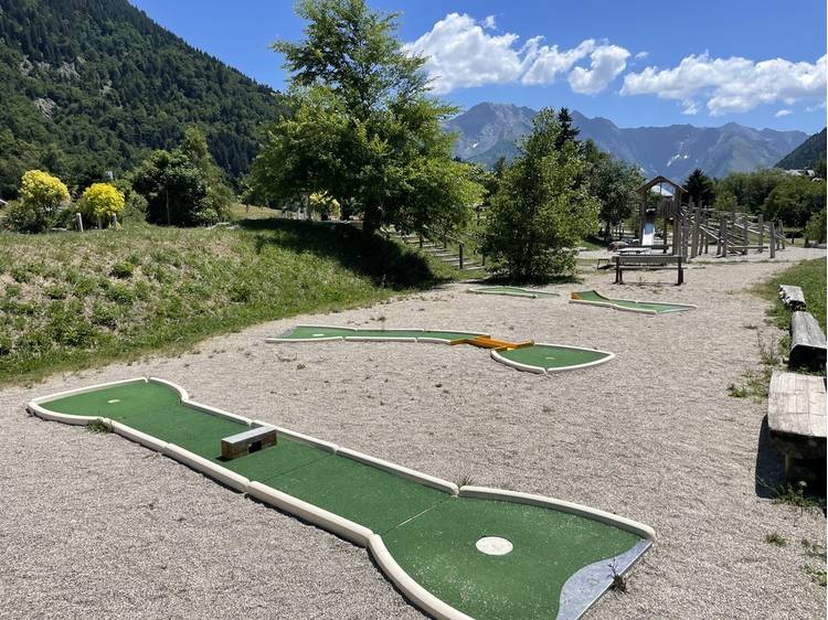 Photo 2 Mini golf