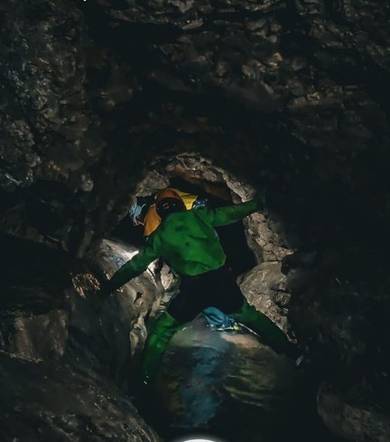 Spéléologie découverte - Grotte du Puits des Bans avec Ecrins Spéléo Canyon