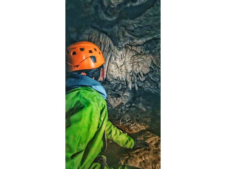 Photo 3 Spéléologie découverte - Grotte du Puits des Bans avec Ecrins Spéléo Canyon