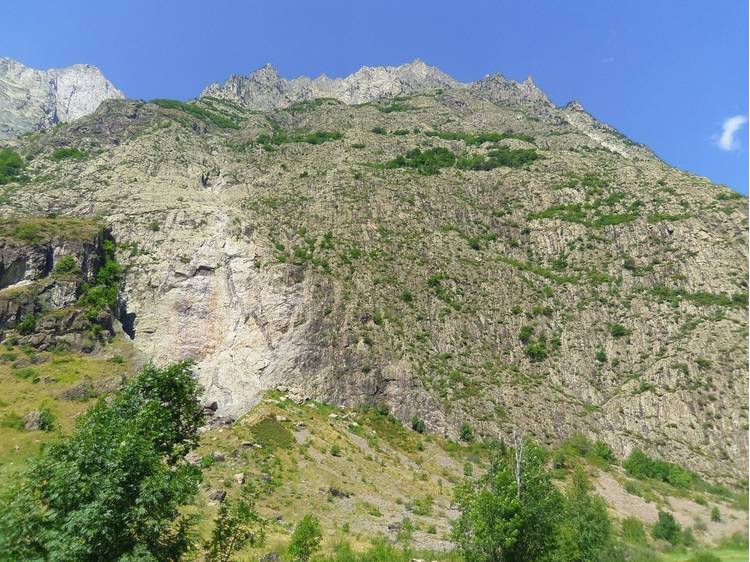 Photo 1 Site d'escalade de la dalle de Chantelouve