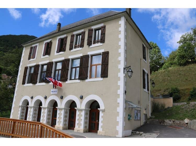 Photo 1 Mairie de La Salette-Fallavaux