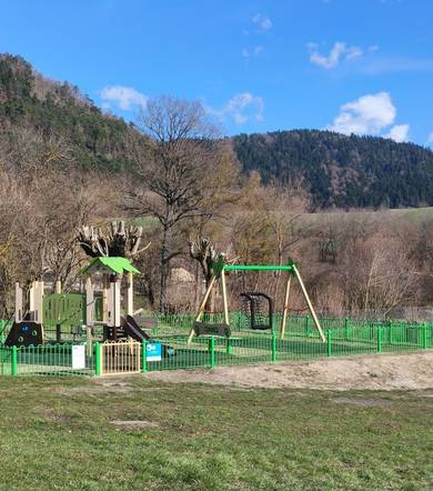 Aire de jeux et City Parc de Nantes en Rattier