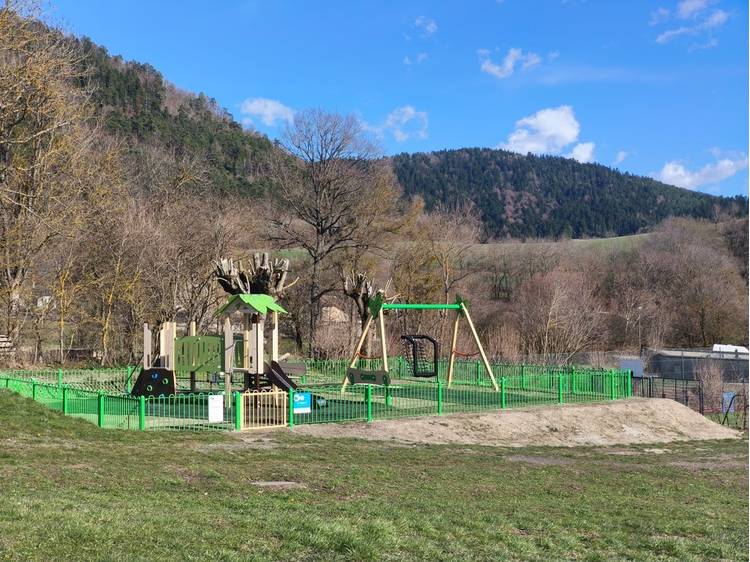 Photo 1 Aire de jeux et City Parc de Nantes en Rattier