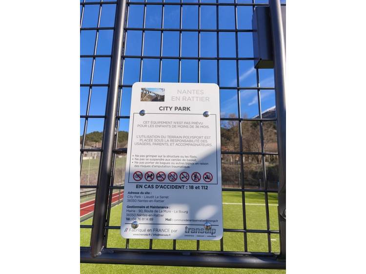 Photo 3 Aire de jeux et City Parc de Nantes en Rattier