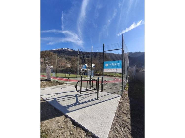 Photo 4 Aire de jeux et City Parc de Nantes en Rattier