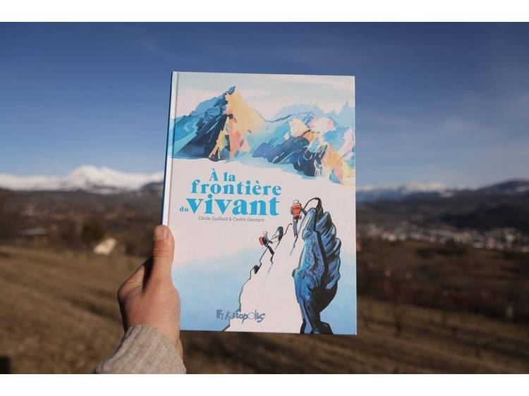 Photo 1 Rencontre avec Cédric Dentant, botaniste-auteur : BD "A la frontière du vivant"