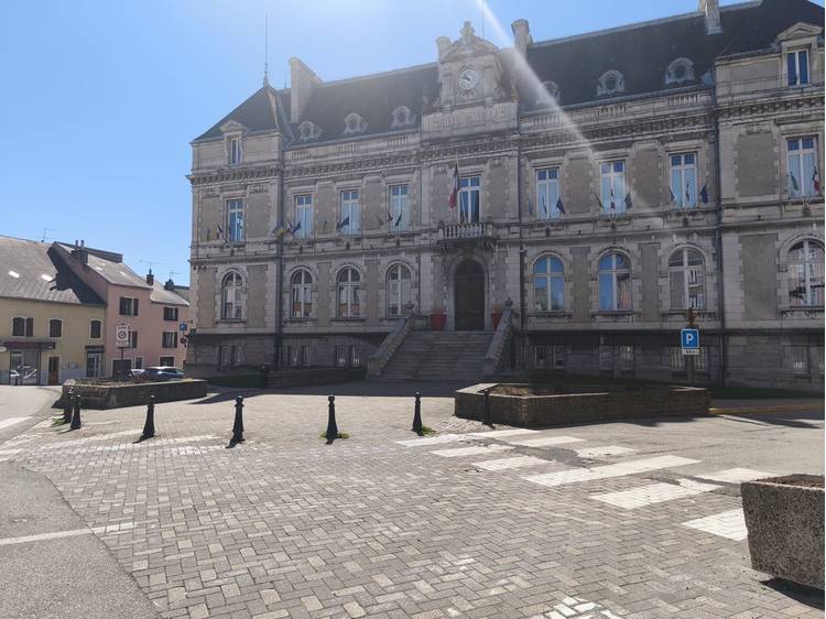 Photo 1 Mairie de La Mure