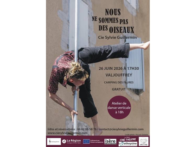 Photo 1 Spectacle de danse verticale au Camping des Faures "Nous ne sommes pas des osieaux - Opus#1" - Cie Sylvie Guillermin