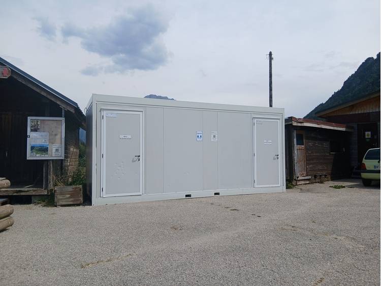 Photo 2 Toilettes publiques  - La Morte - Télésiège
