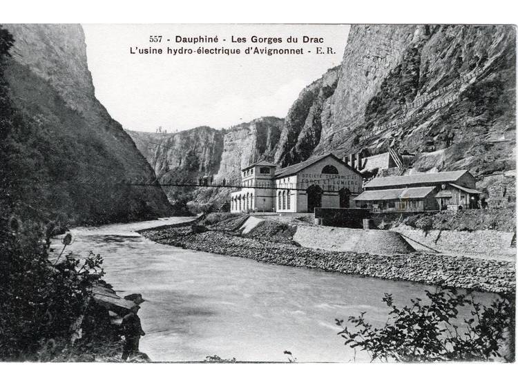 Photo 2 Conférence  "Avignonet, englouti par le Géant Monteynard"