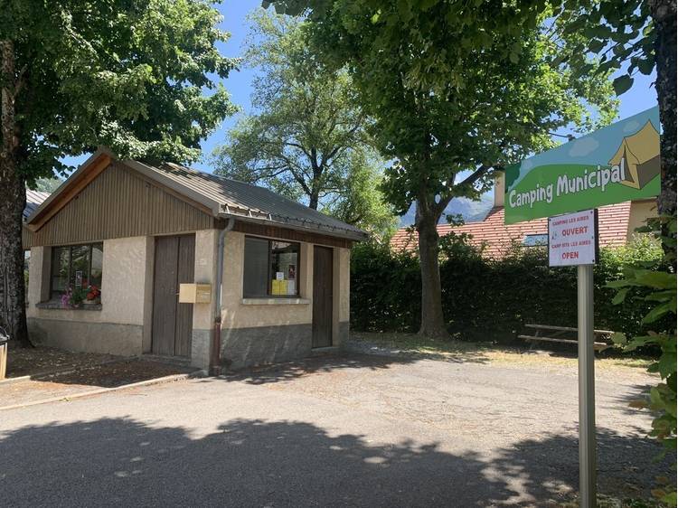 Photo 1 Camping Les Aires