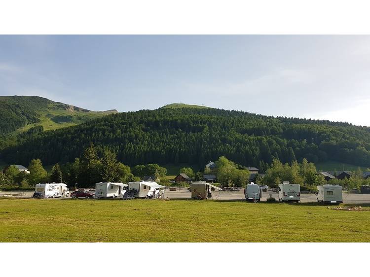 Photo 4 Aire de bivouac camping-car de l'Alpe du Grand Serre