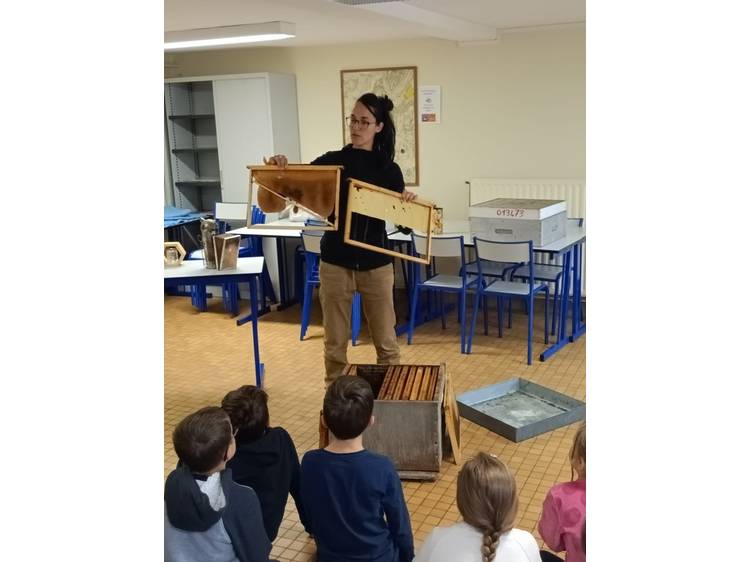 Photo 12 Apprendre à porter secours & Apiculture