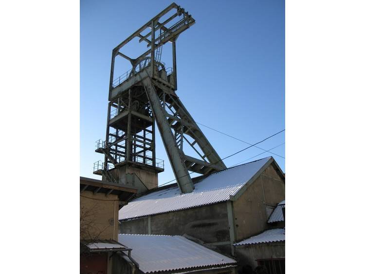 Photo  Chevalement du site minier des Rioux