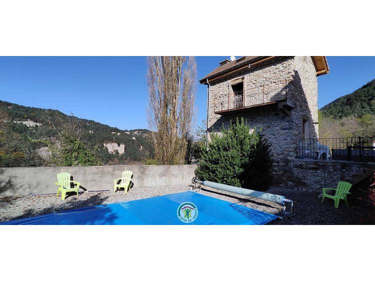 Photo 1 Le Mas du Lac - Le Pigeonnier - 4 to 6 people.