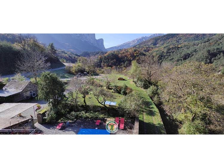 Photo 2 Le Mas du Lac - Le Pigeonnier - 4 to 6 people.