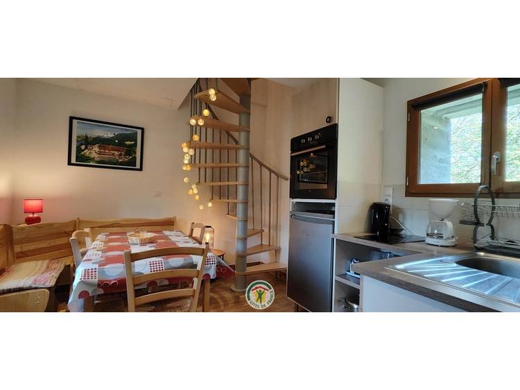 Photo 4 Le Mas du Lac - Le Pigeonnier - 4 to 6 people.