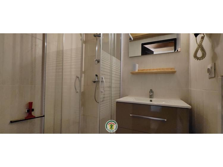 Photo 12 Le Mas du Lac - Le Pigeonnier - 4 to 6 people.