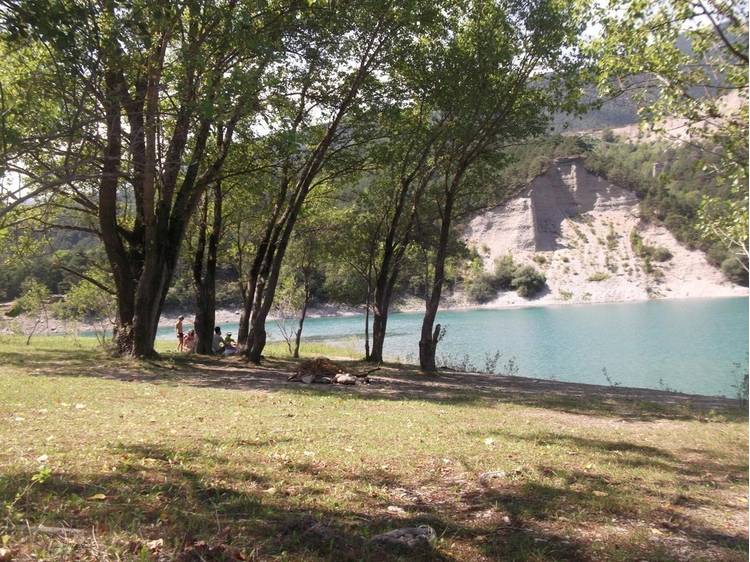 Photo 26 Le Mas du Lac - Le Pigeonnier - 4 to 6 people.