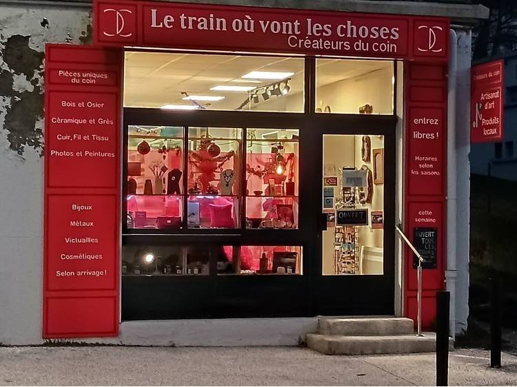 Photo  Boutique de créateurs "Le Train Où Vont les Choses"