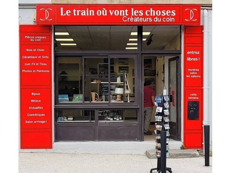 Photo 6 Boutique de créateurs "Le Train Où Vont les Choses"