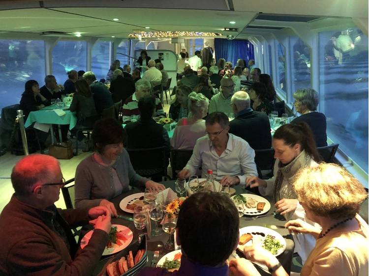 Photo 1 Croisières apéritives sur le bateau La MIRA